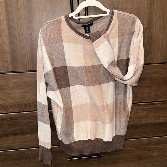 Cynthia Rowley Sweaters - Fall 🍁 Cynthia Rowley Brown Plaid Sweater Size M